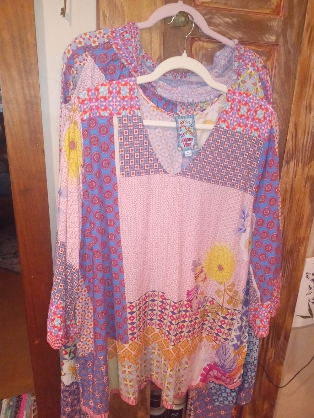 Johnny Was Pink, Blue & Yellow Patchwork Floral Tunic 2 Piece ..Top And Pants